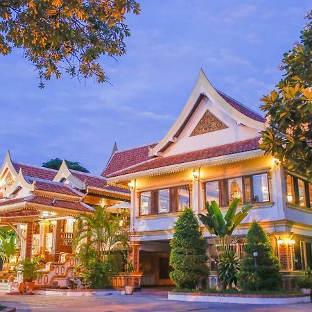 E-Outfitting Vang Thong Hotel Luang Prabang Exterior foto