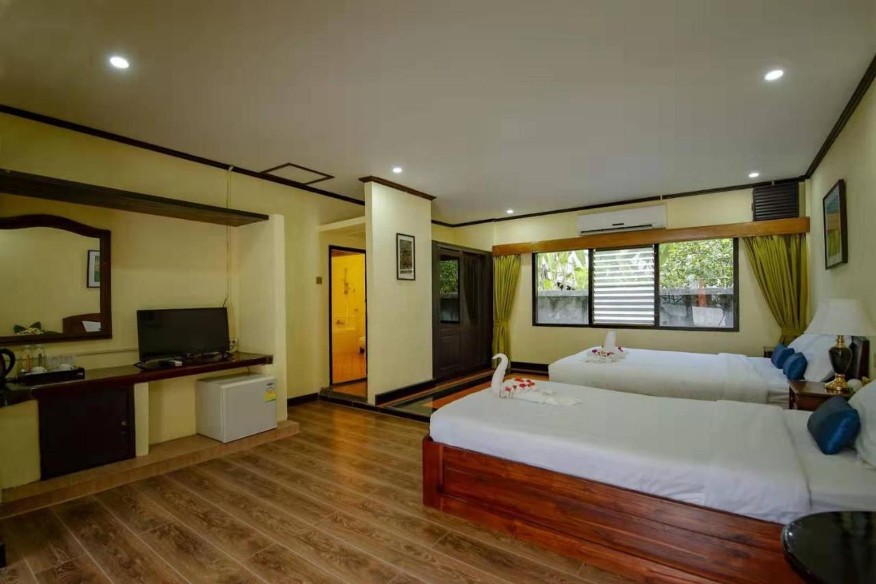 E-Outfitting Vang Thong Hotel Luang Prabang Exterior foto
